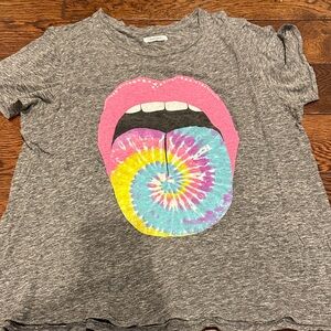 Lauren Moshi Gray Tee with Colorful Tie-Dye Graphic